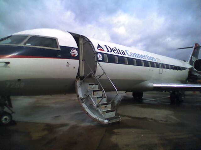 Delta Airlines Commuter Jet Airplane
